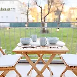 Zentrale Stadtoase, 600m Zum Hauptbahnhof Apartment Rostock