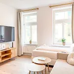 Zentrale Stadtoase, 600m Zum Hauptbahnhof Apartment Rostock